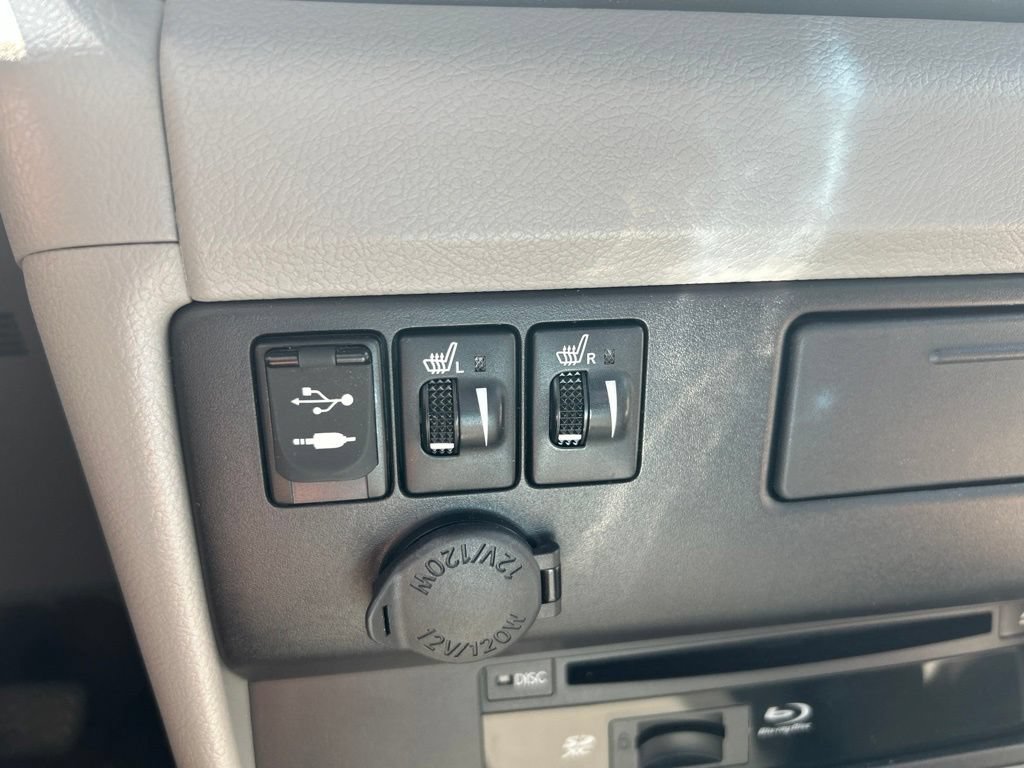 Used 2017 Toyota Sienna XLE Premium FWD image 10