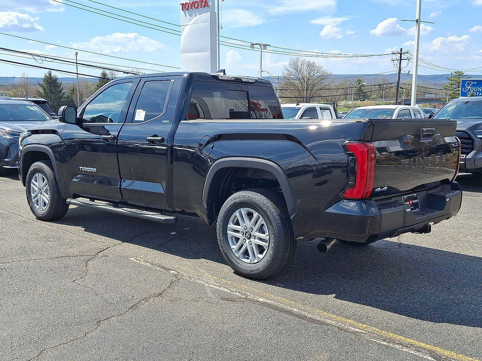 New 2026 Toyota Tundra SR5 image 11