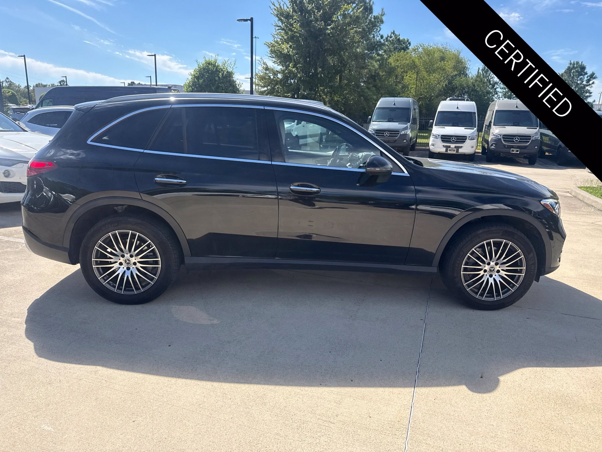 Certified 2024 Mercedes-Benz GLC 300 4MATIC image 3