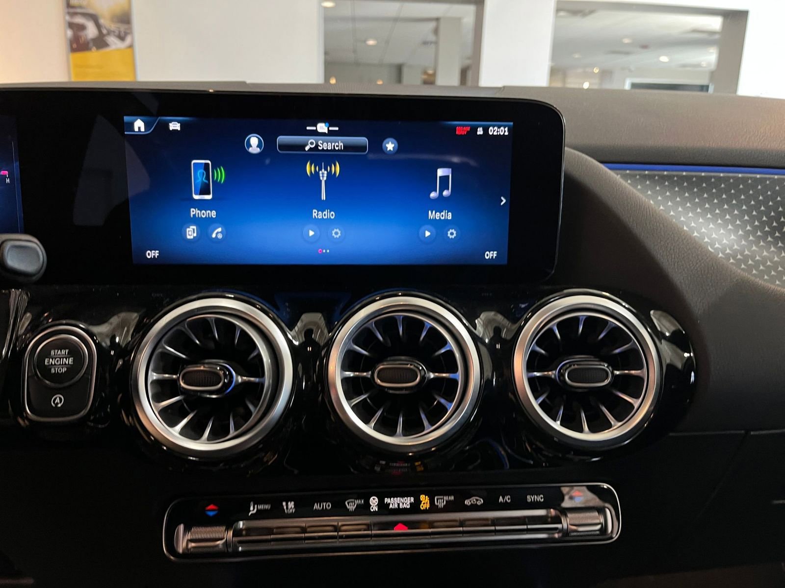 Used 2025 Mercedes-Benz GLA 250 image 20