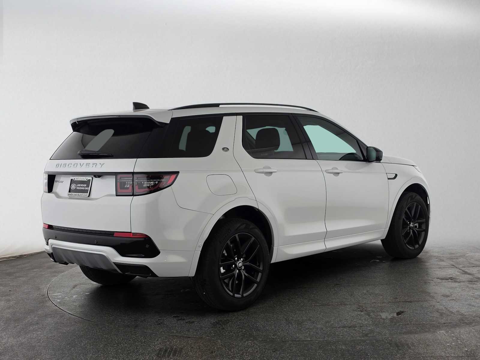 Used 2025 Land Rover Discovery Sport S AWD/4WD image 5