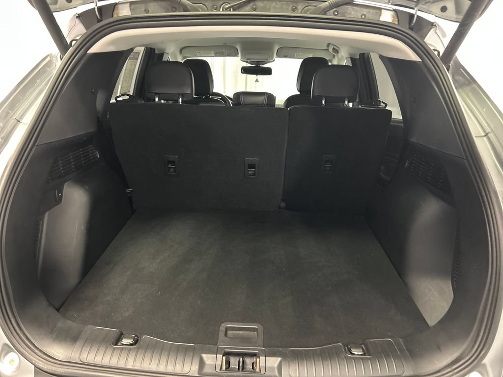Used 2023 Ford Escape Platinum AWD/4WD image 24