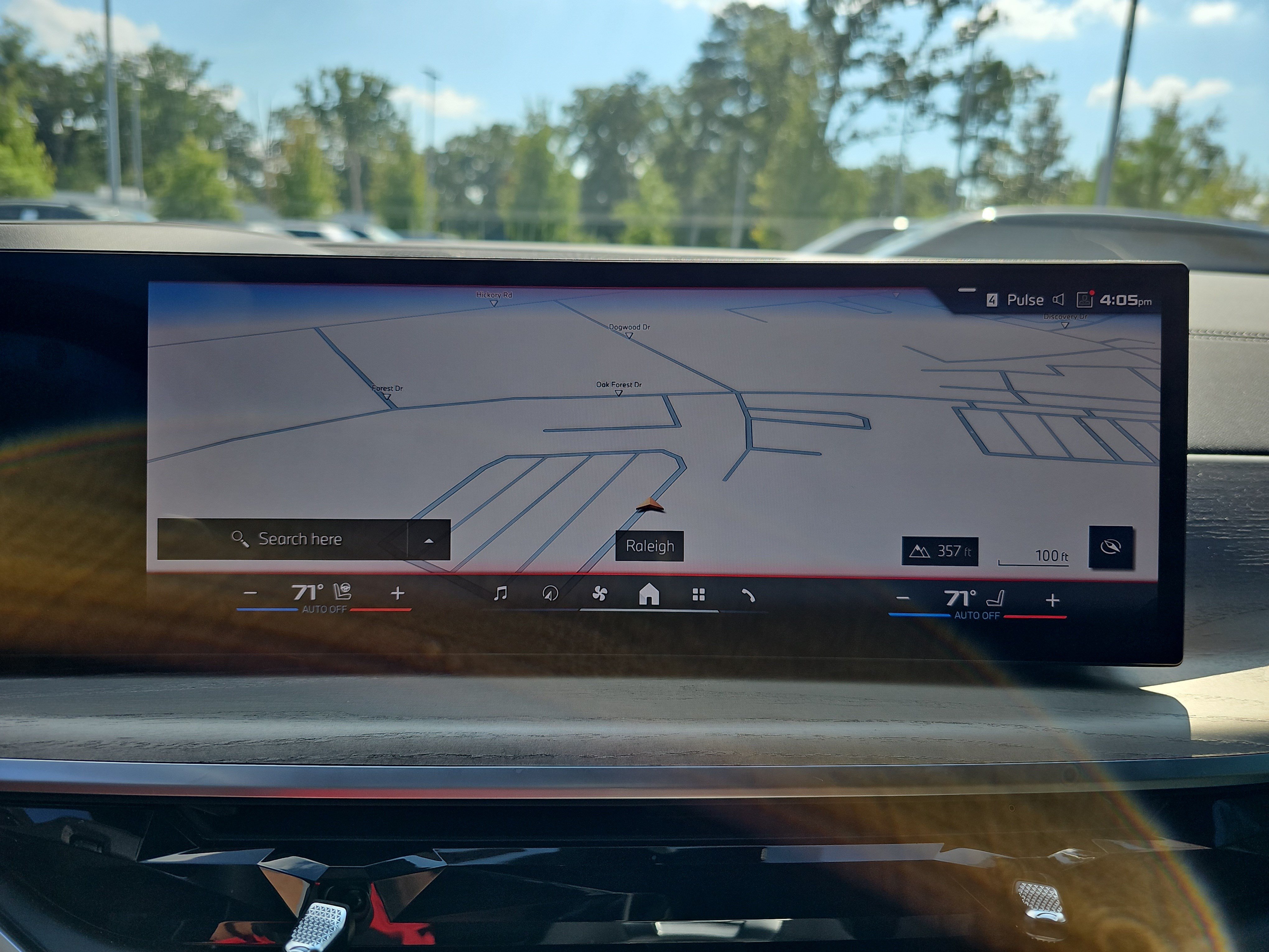 Certified 2025 BMW X7 M60i w/ Executive Package AWD/4WD image 25