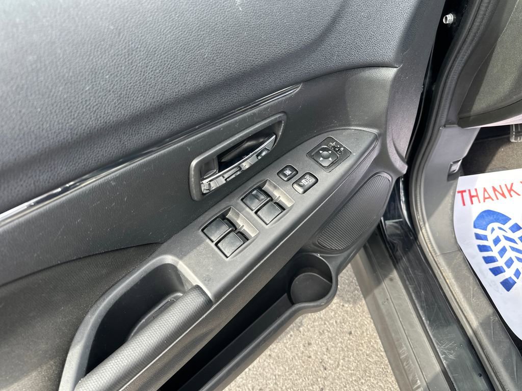 Used 2016 Mitsubishi Outlander Sport ES image 15