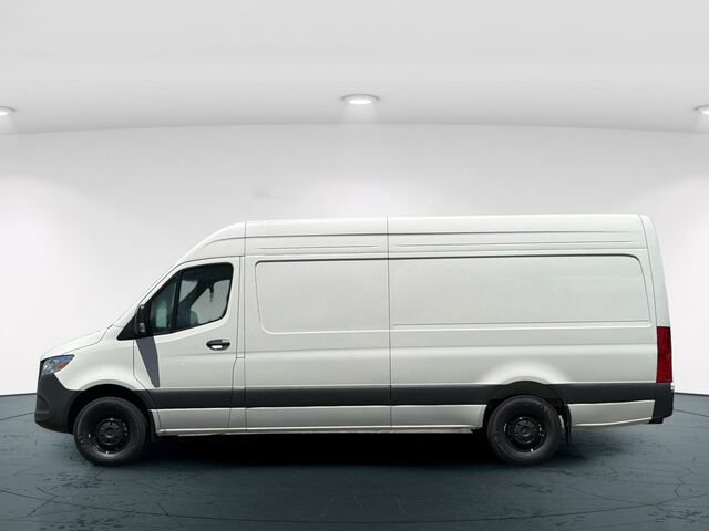 New 2026 Mercedes-Benz Sprinter 2500 image 3