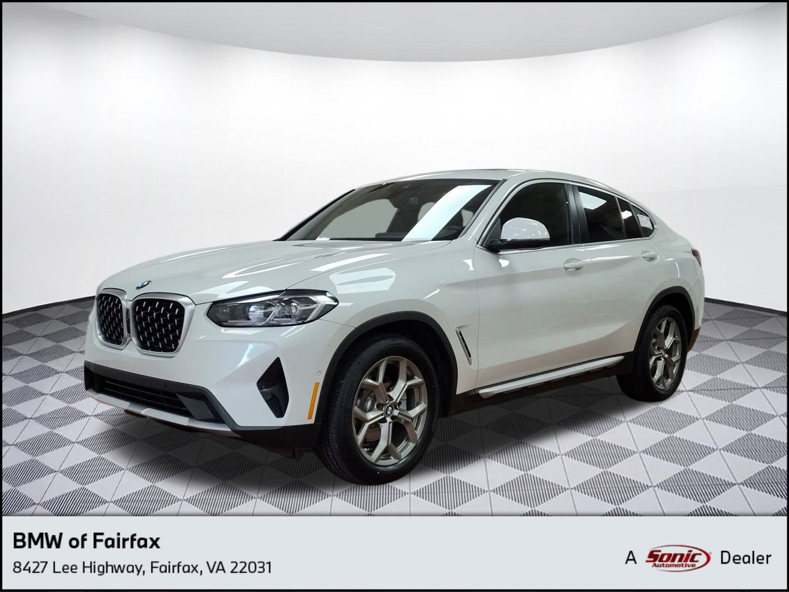 Used 2024 BMW X4 xDrive30i w/ Parking Assistance Package