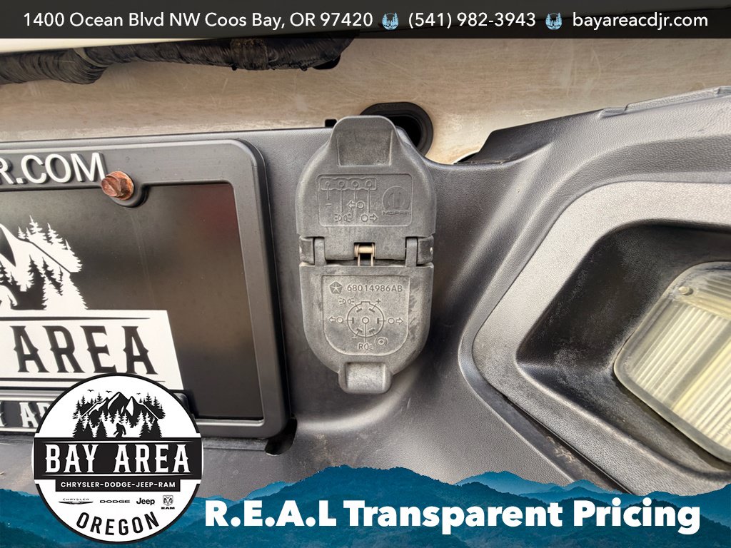 Used 2016 RAM 2500 Laramie w/ Convenience Group AWD/4WD image 28