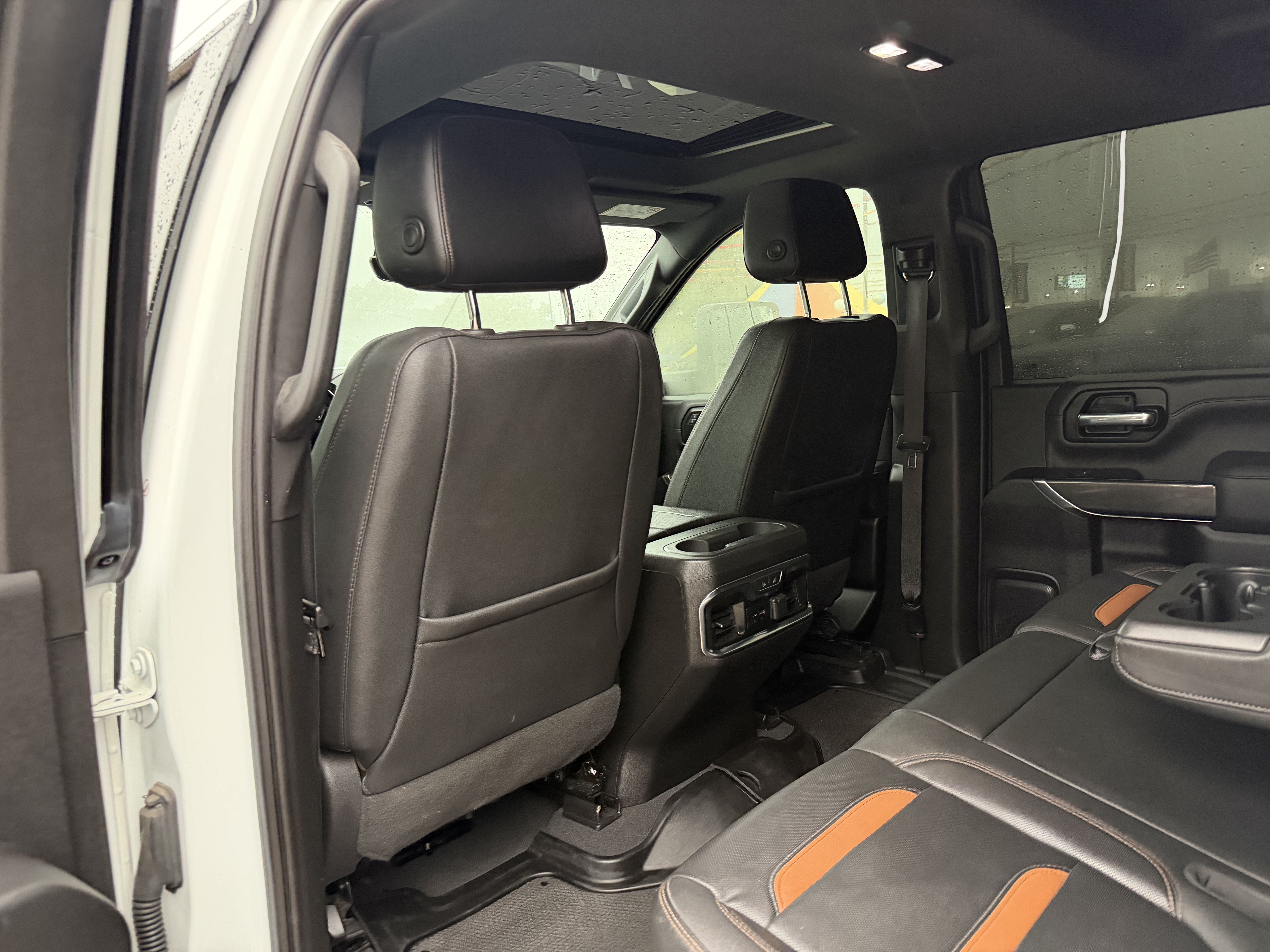 Used 2023 GMC Sierra 2500 AT4 w/ AT4 Premium Plus Package AWD/4WD image 16