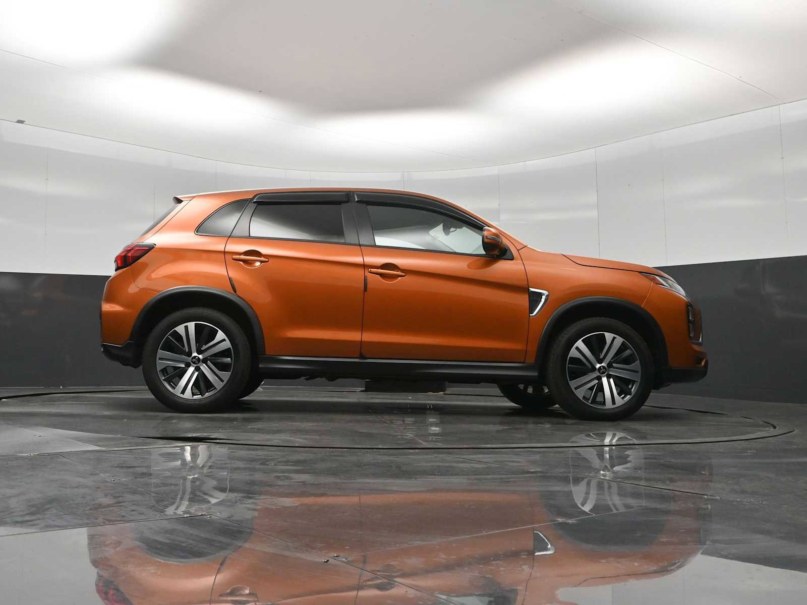 Used 2023 Mitsubishi Outlander Sport SE AWD/4WD image 34