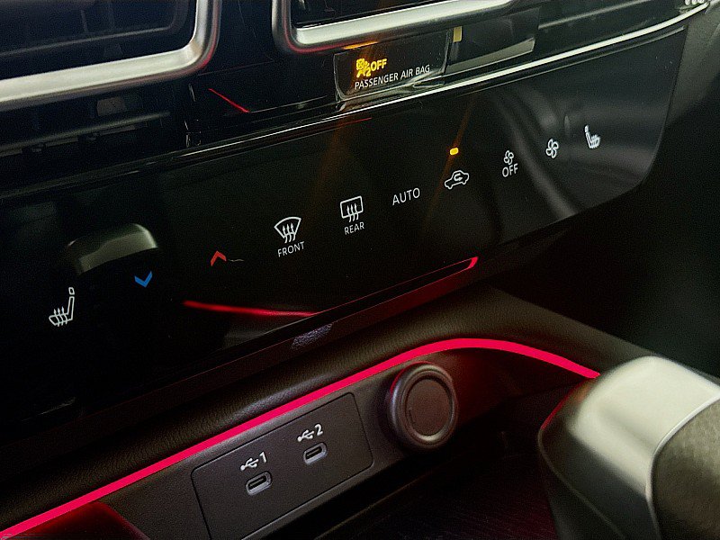 New 2026 Nissan Sentra SV w/ SV Convenience Package FWD image 16