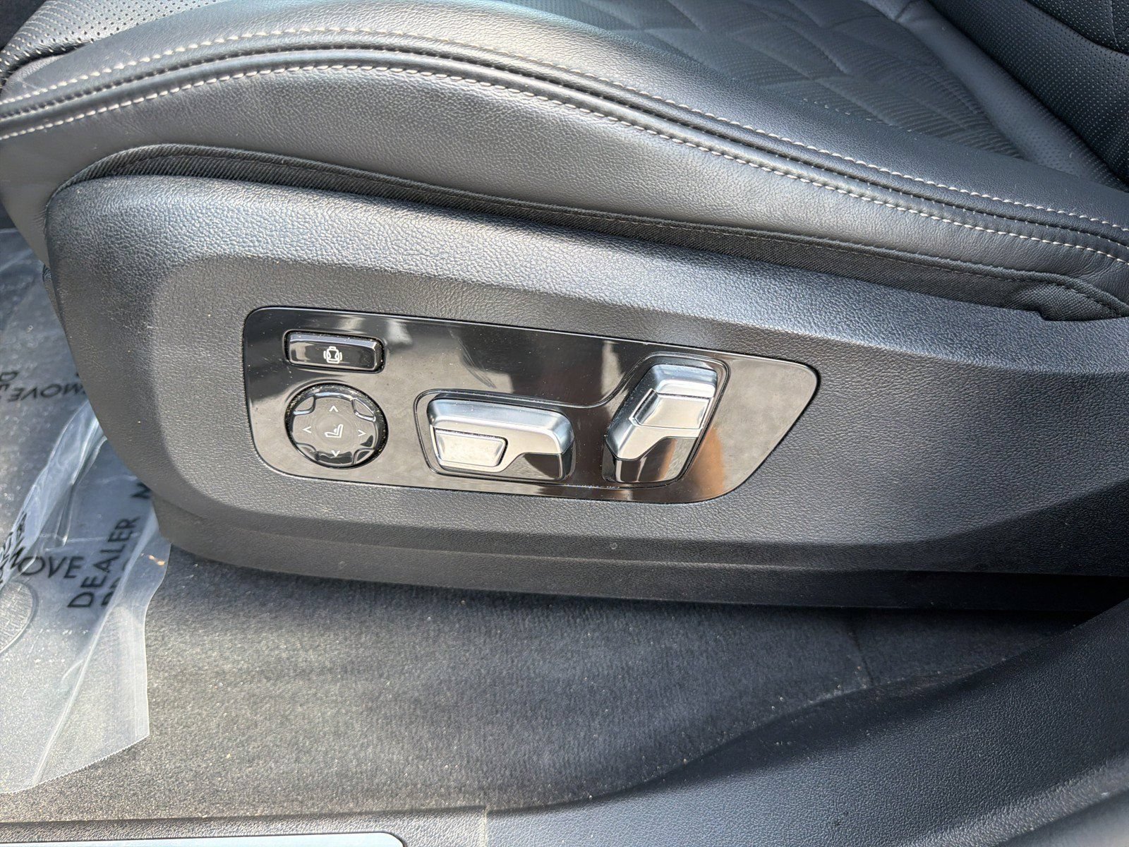 Certified 2025 BMW X5 xDrive40i AWD/4WD image 26