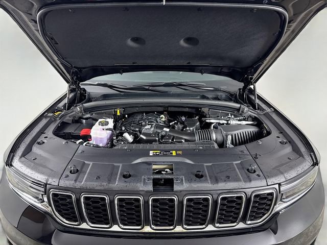 New 2025 Jeep Grand Cherokee L Laredo w/ Luxury Tech Group I image 34