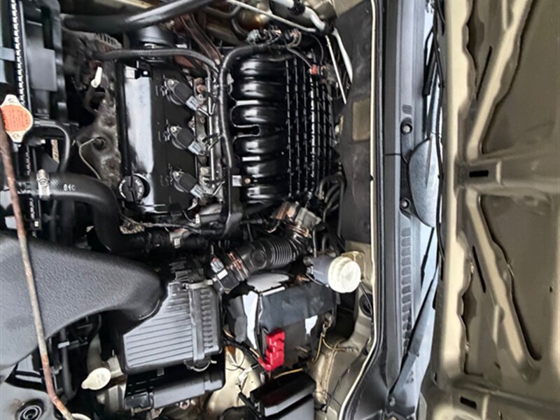 Used 2008 Mitsubishi Endeavor LS FWD image 28