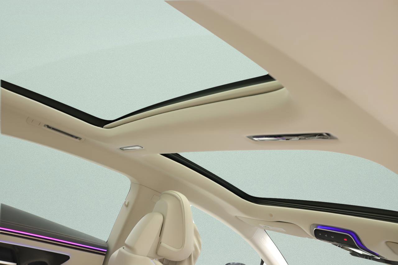 Certified 2023 Mercedes-Benz EQS 580 4MATIC Sedan image 23