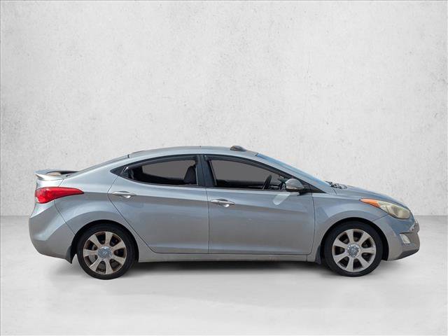 Used 2013 Hyundai Elantra Limited w/ Technology Pkg video 4