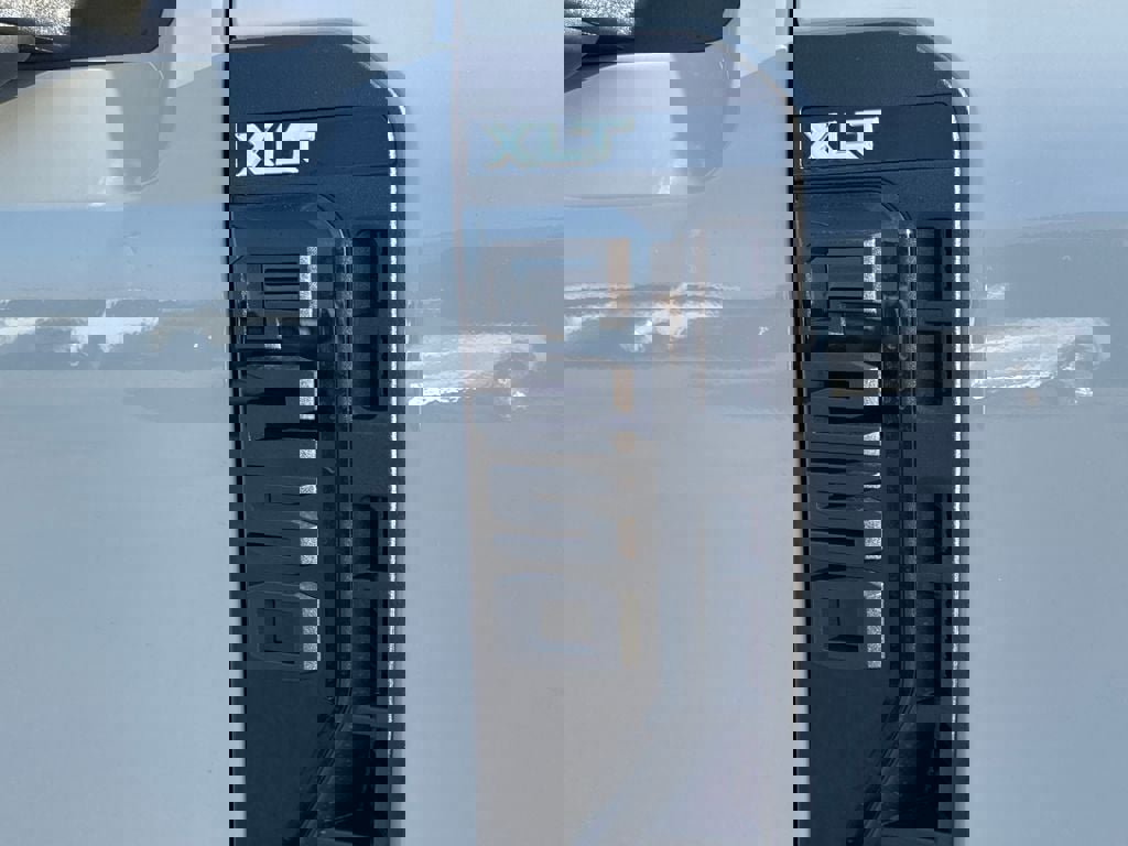 New 2026 Ford F250 XLT w/ XLT Premium Package image 11