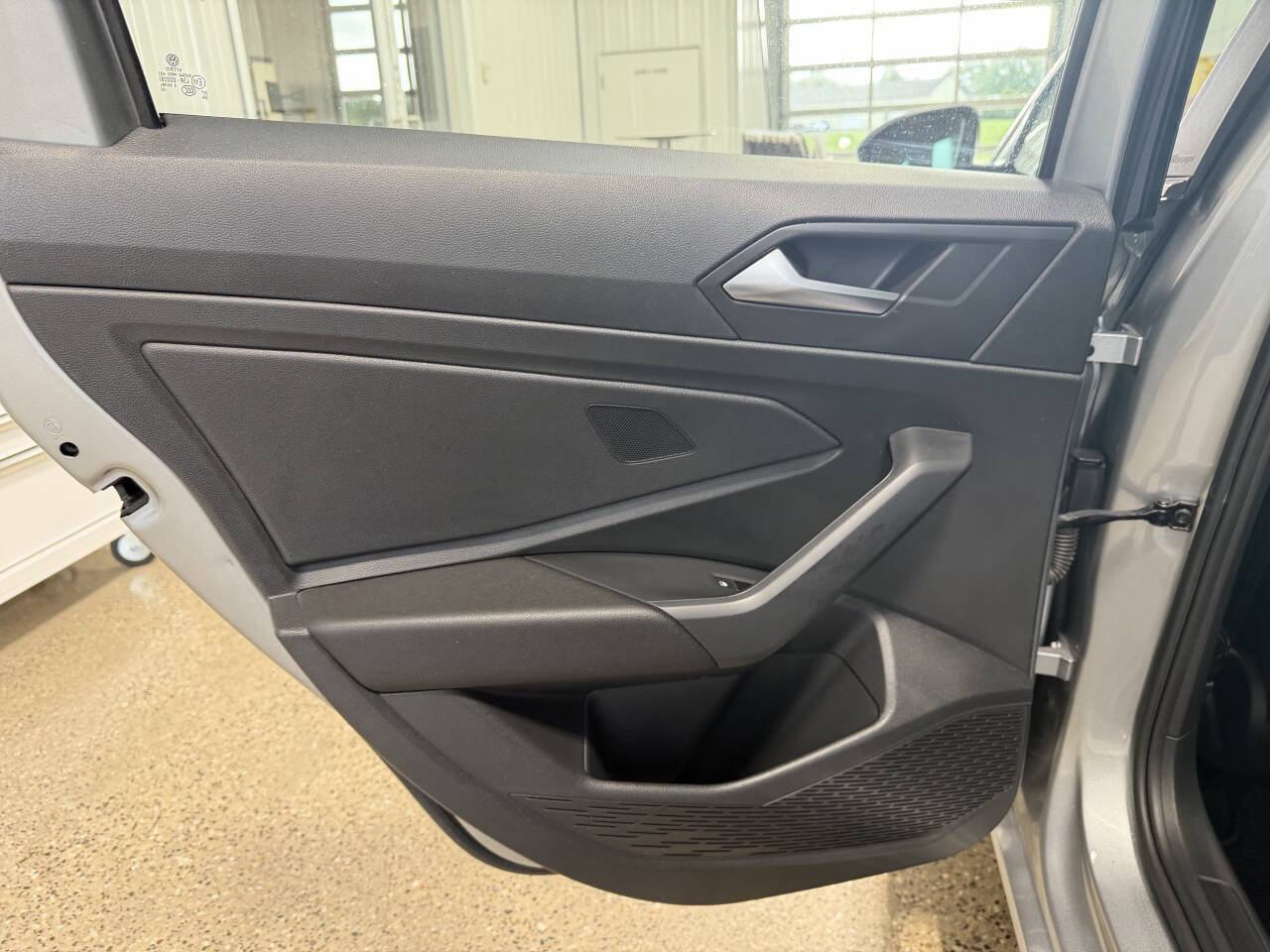 Used 2022 Volkswagen Jetta SE FWD image 21