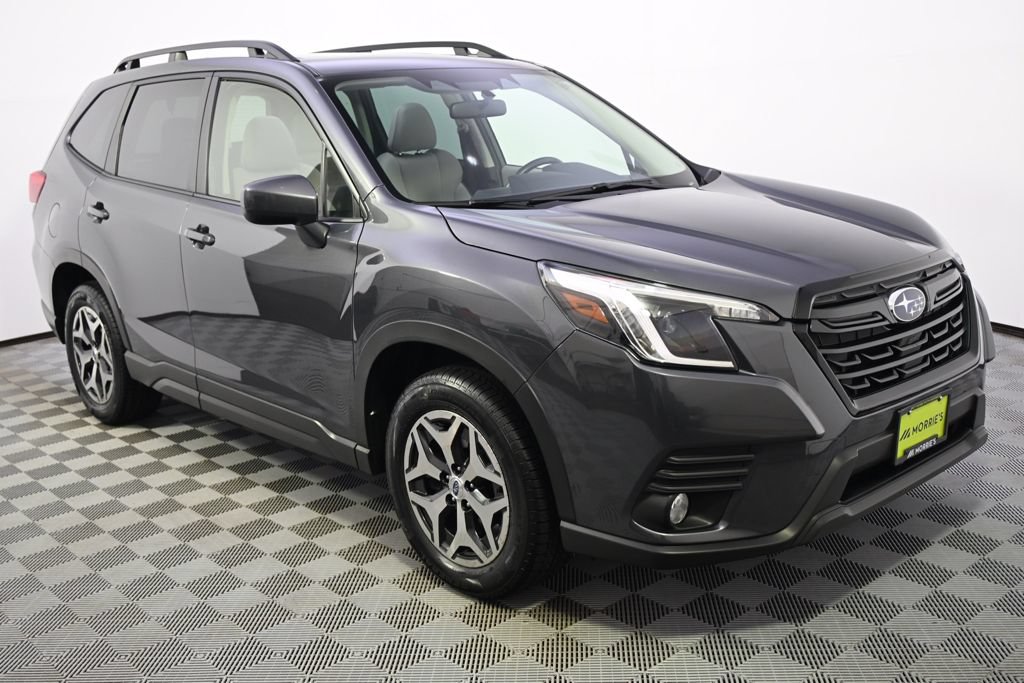 Used 2022 Subaru Forester Premium AWD/4WD image 8