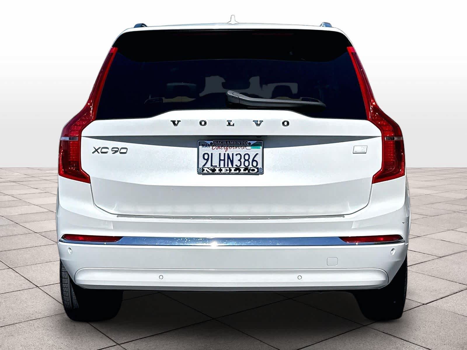 Used 2024 Volvo XC90 T8 Ultimate w/ Lounge Package AWD/4WD image 7