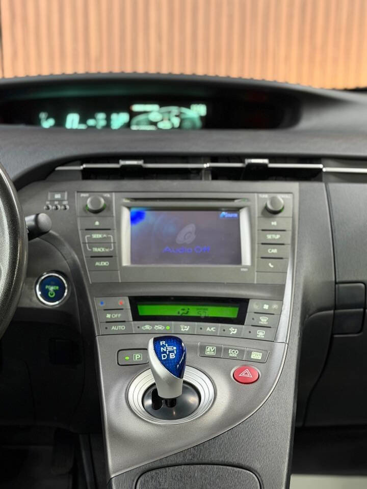 Used 2012 Toyota Prius Two FWD image 11