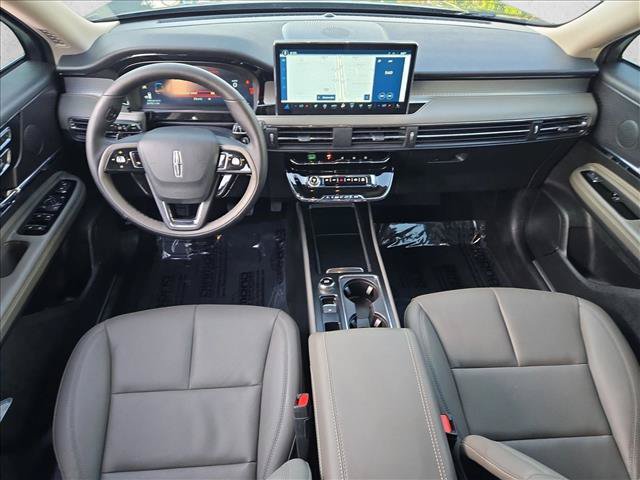 Used 2025 Lincoln Corsair FWD w/ Equipment Group 101A image 19