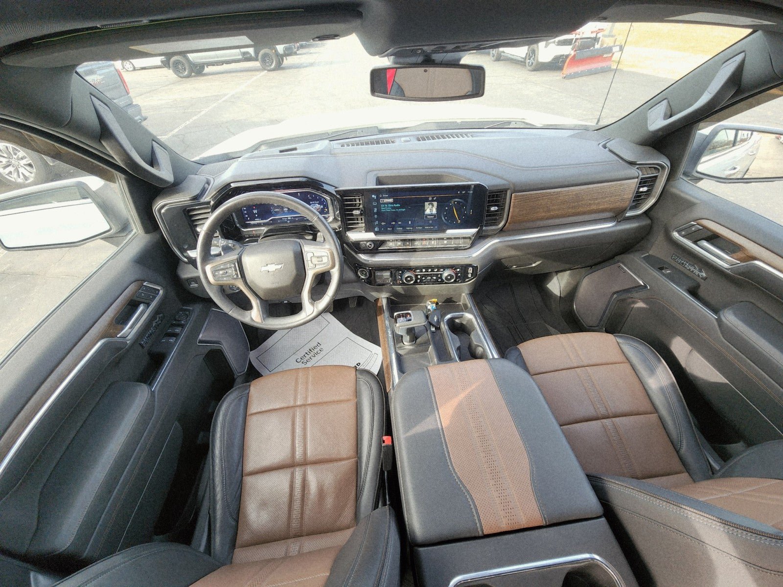 Used 2023 Chevrolet Silverado 1500 High Country w/ High Country Premium Package AWD/4WD image 30
