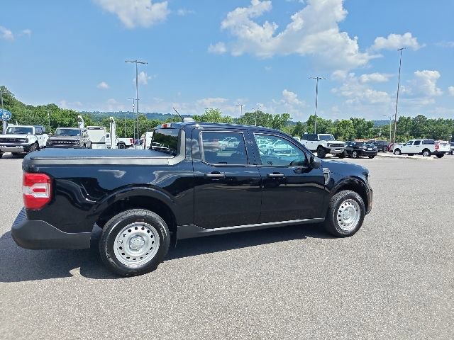 Used 2025 Ford Maverick XL FWD image 3