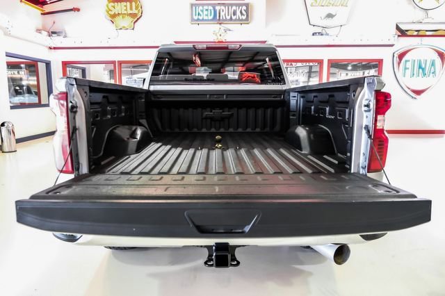 Used 2024 Chevrolet Silverado 2500 LT AWD/4WD image 8