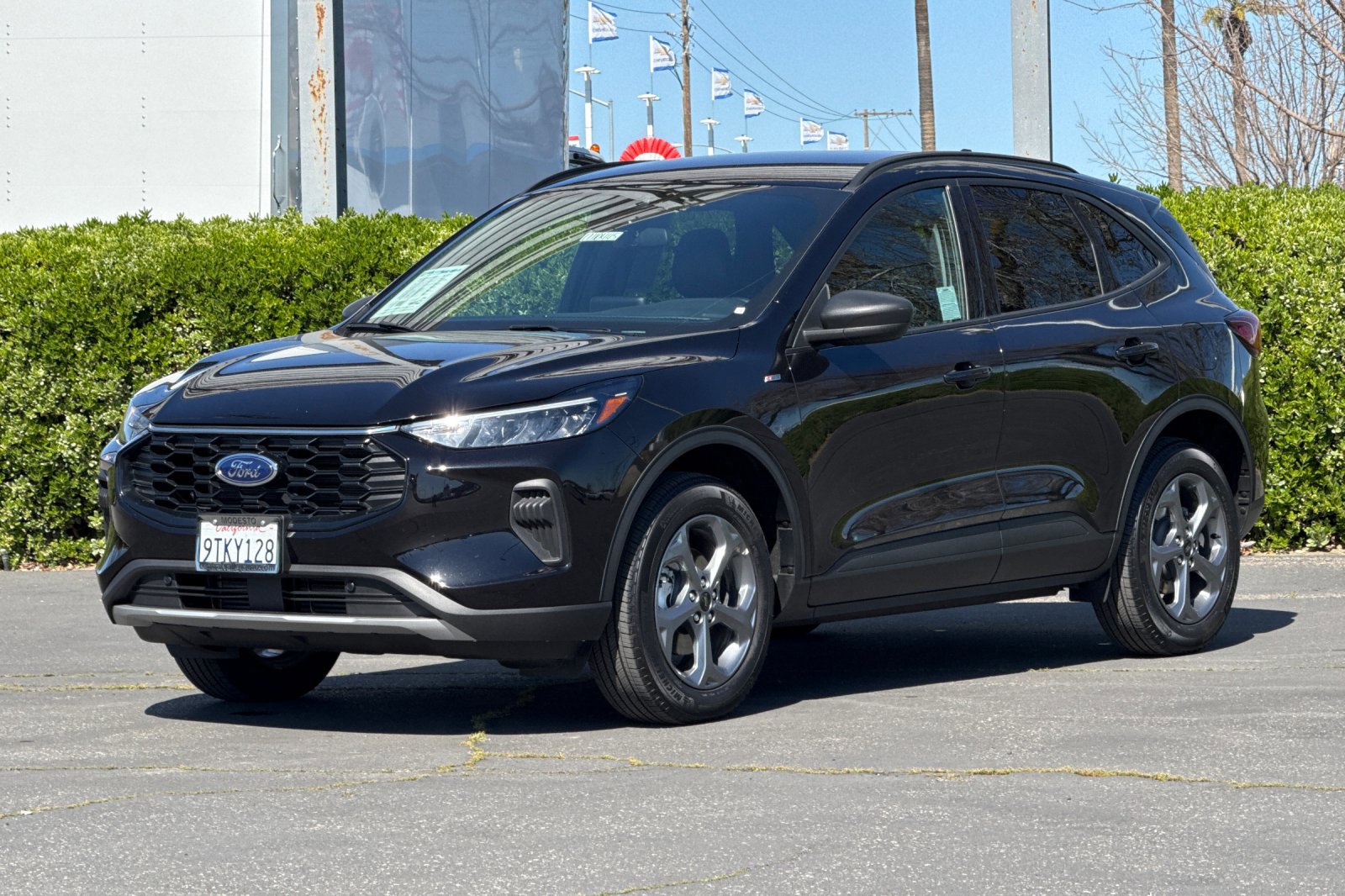 Used 2025 Ford Escape ST-Line image 8