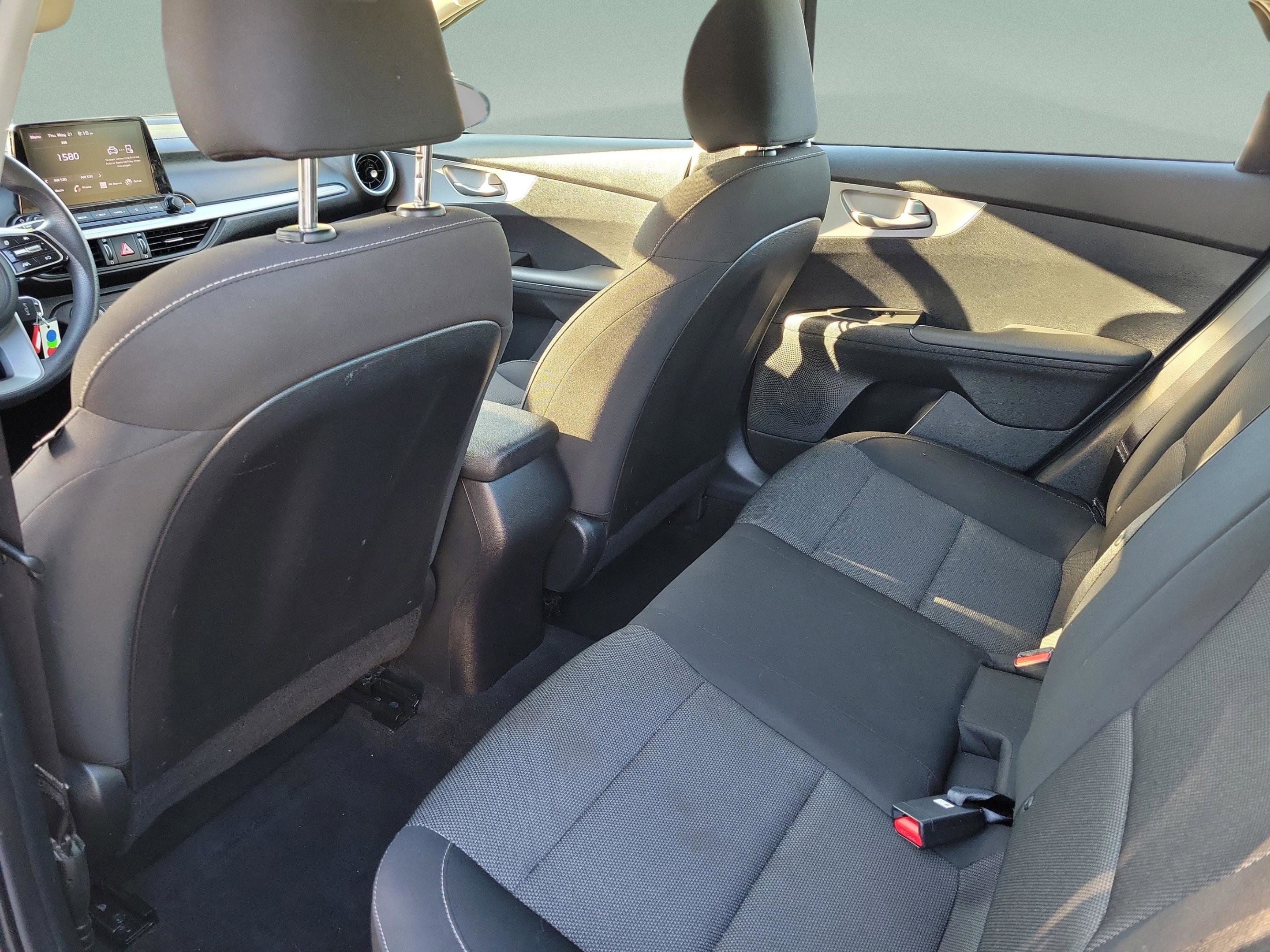 Certified 2024 Kia Forte LXS FWD image 6