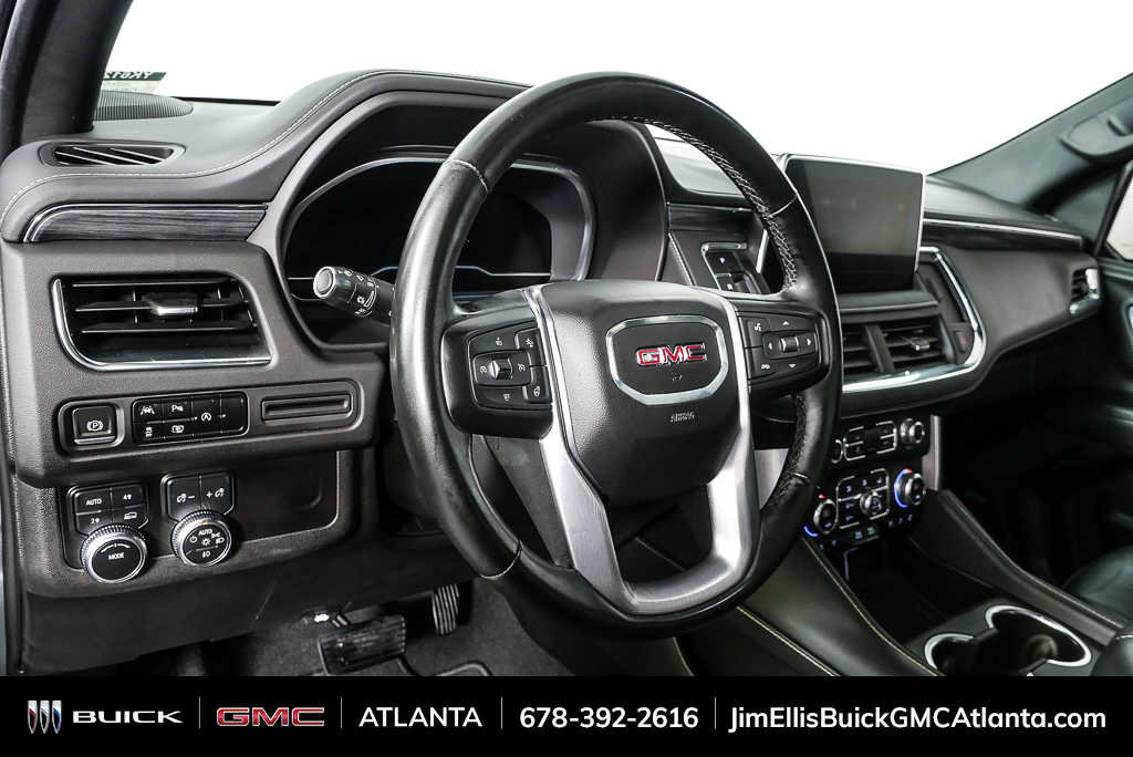 Used 2023 GMC Yukon XL SLT w/ SLT Premium Package image 4