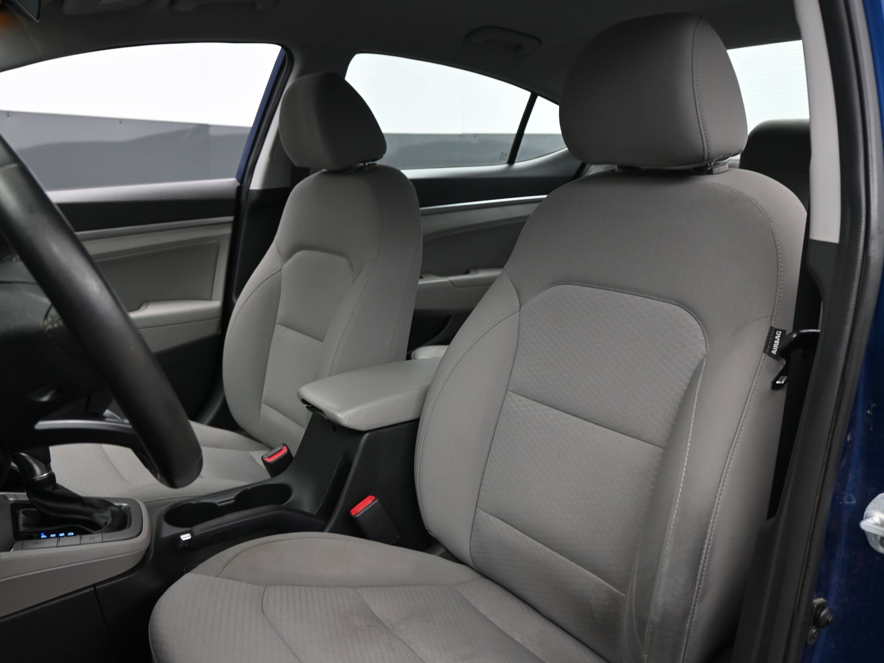 Used 2020 Hyundai Elantra ECO image 17