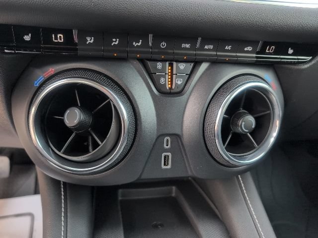 Used 2023 Chevrolet Blazer LT w/ Convenience Package FWD image 28