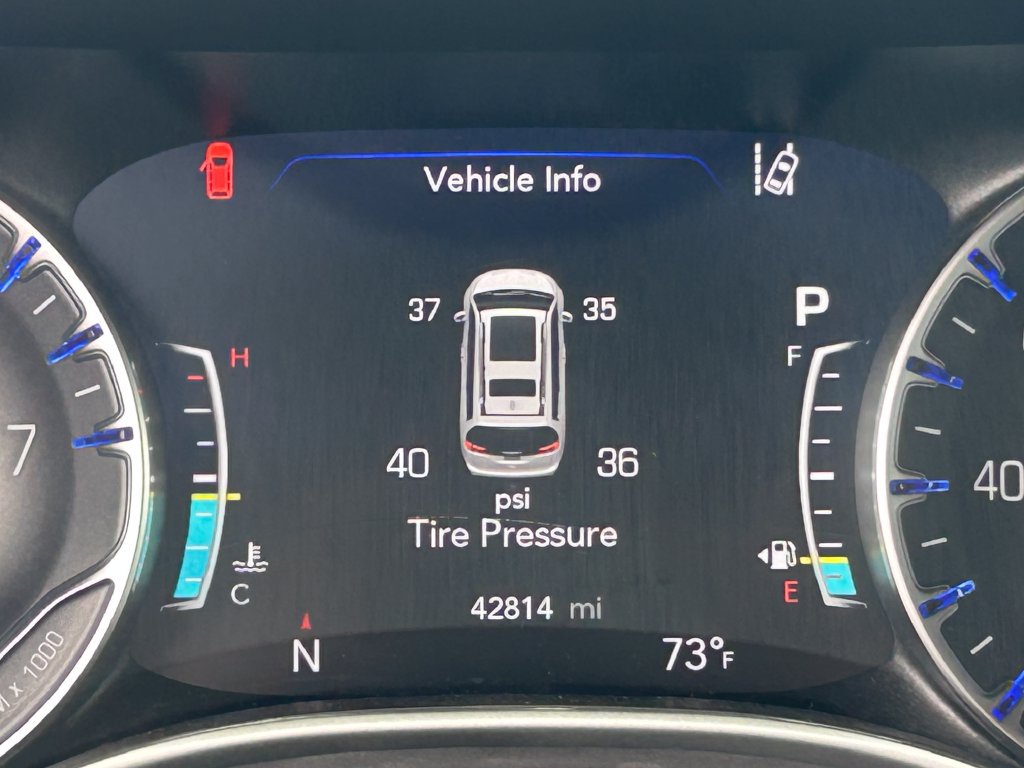 Used 2025 Chrysler Pacifica Select FWD image 22