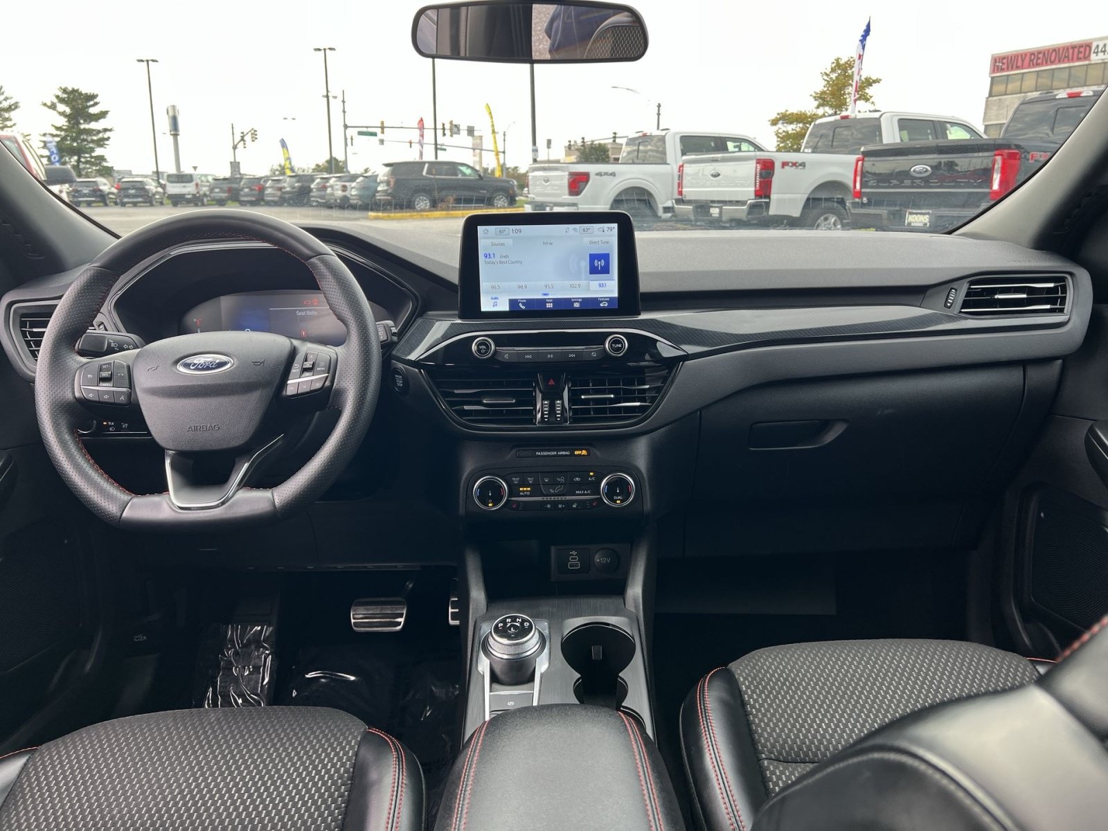 Used 2024 Ford Escape ST-Line AWD/4WD image 22