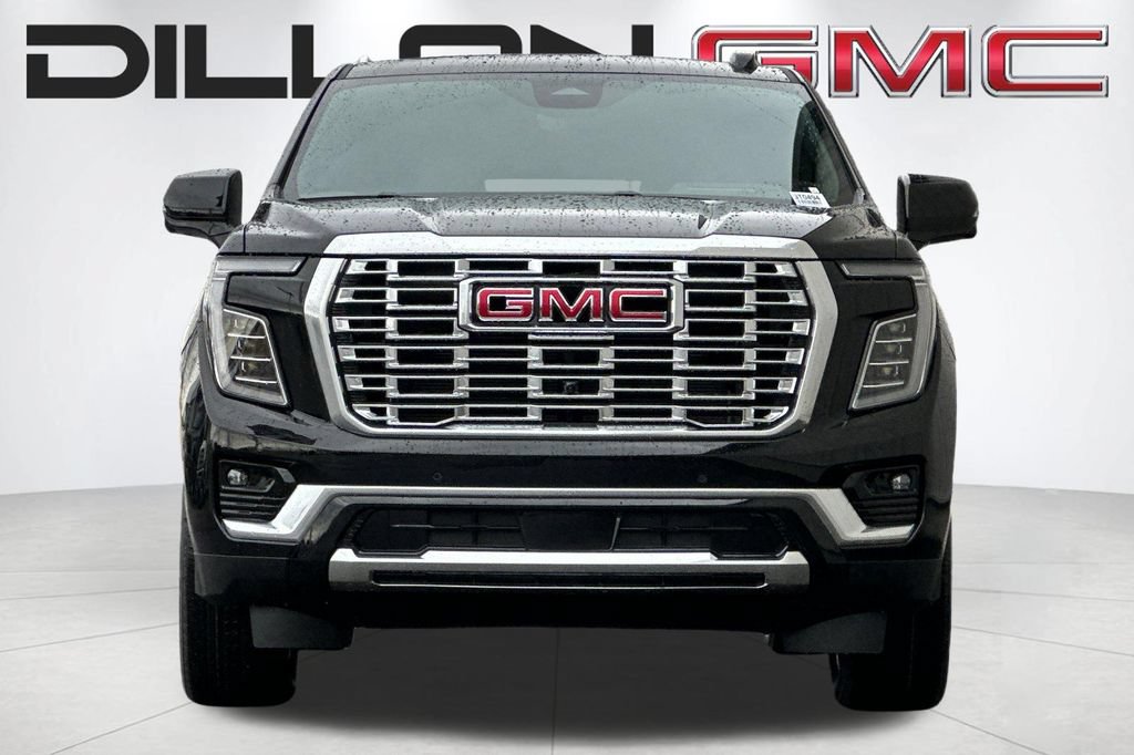 New 2026 GMC Yukon XL Denali w/ Denali Reserve Package AWD/4WD image 3