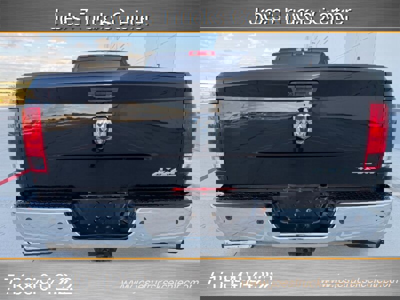 Used 2017 RAM 3500 Tradesman w/ Chrome Appearance Group image 40