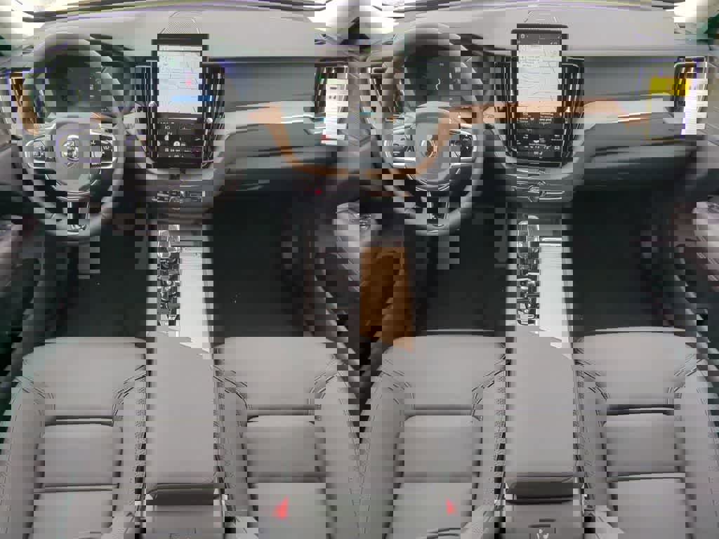 New 2026 Volvo XC60 T8 Plus w/ Protection Package Premier image 14