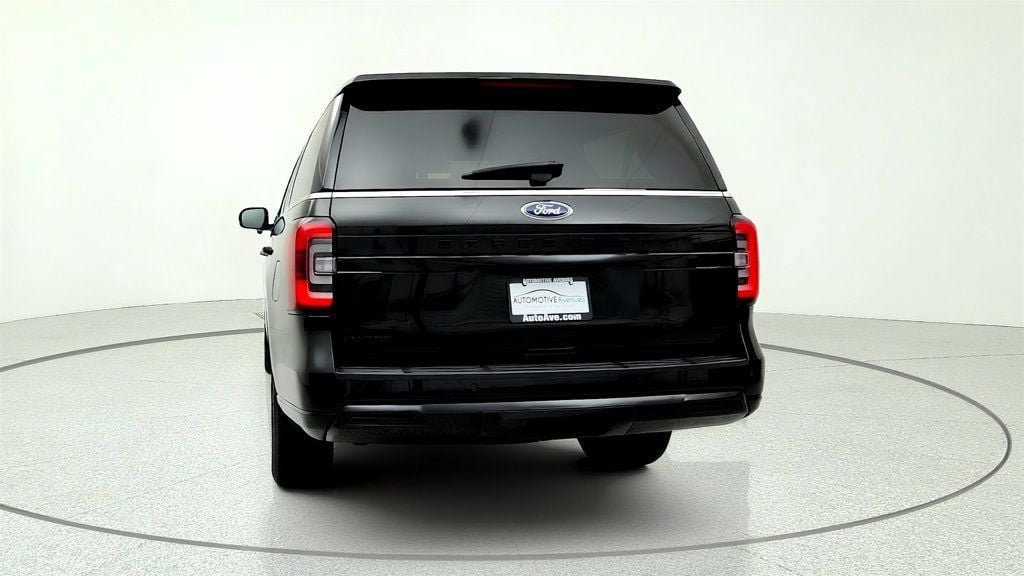 Used 2023 Ford Expedition Max Limited AWD/4WD image 6