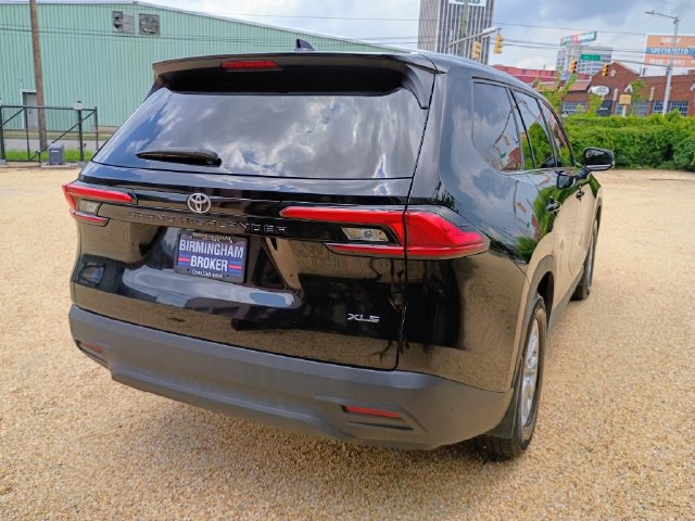 Used 2024 Toyota Grand Highlander FWD image 12