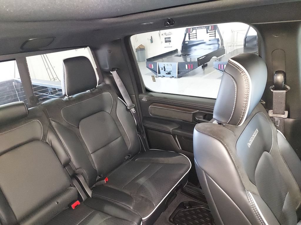 New 2026 RAM 1500 Laramie AWD/4WD image 14