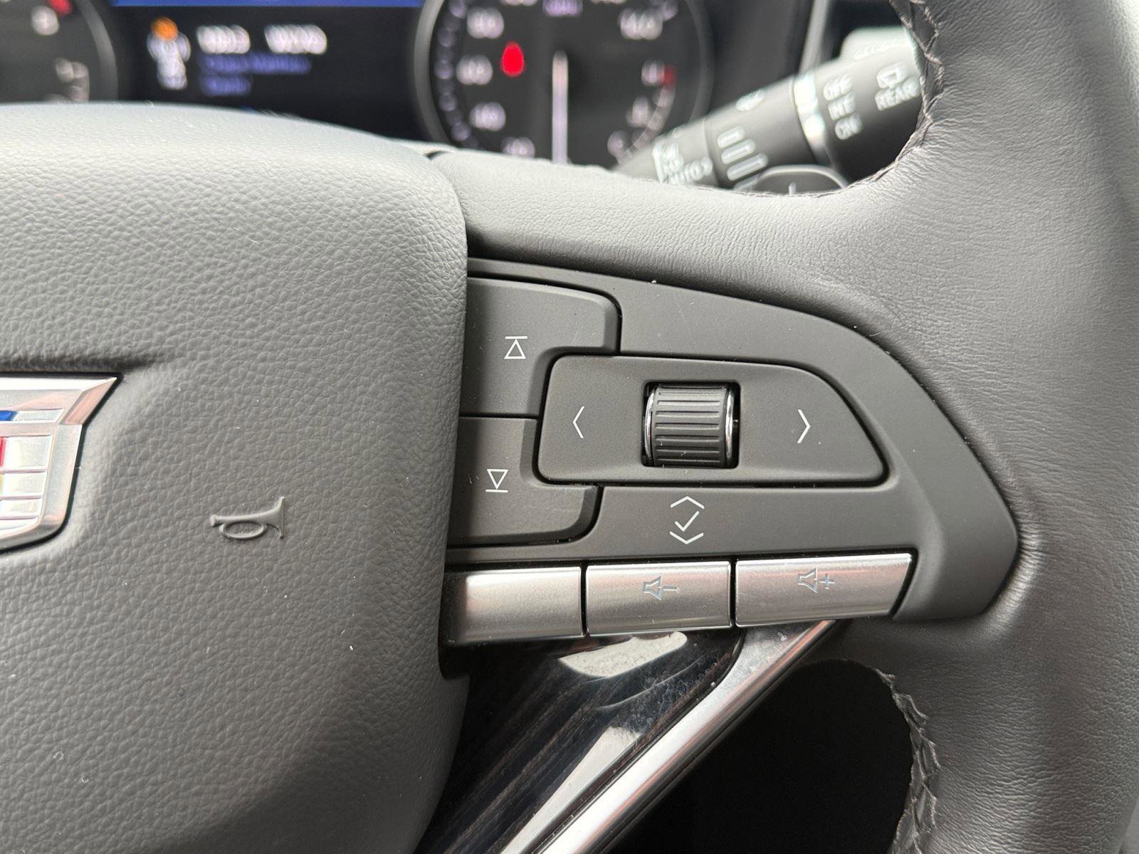 New 2025 Cadillac XT6 Premium Luxury w/ Technology Package image 24