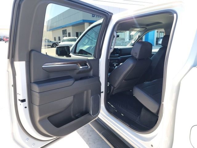 Used 2022 Chevrolet Silverado 1500 LT Trail Boss w/ LT Trail Boss Premium Package image 27