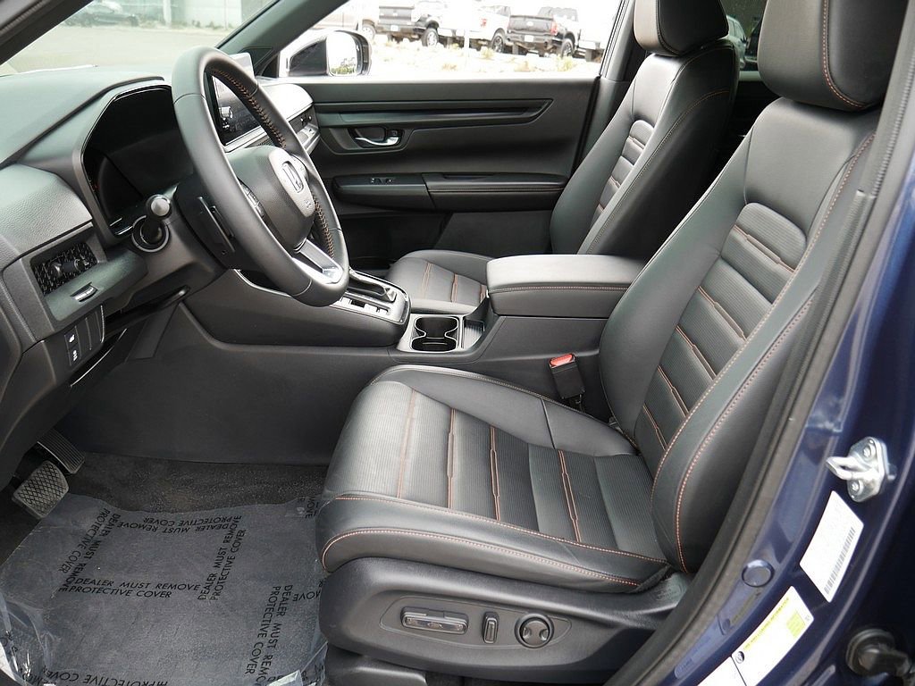 Used 2025 Honda CR-V Sport-L image 10