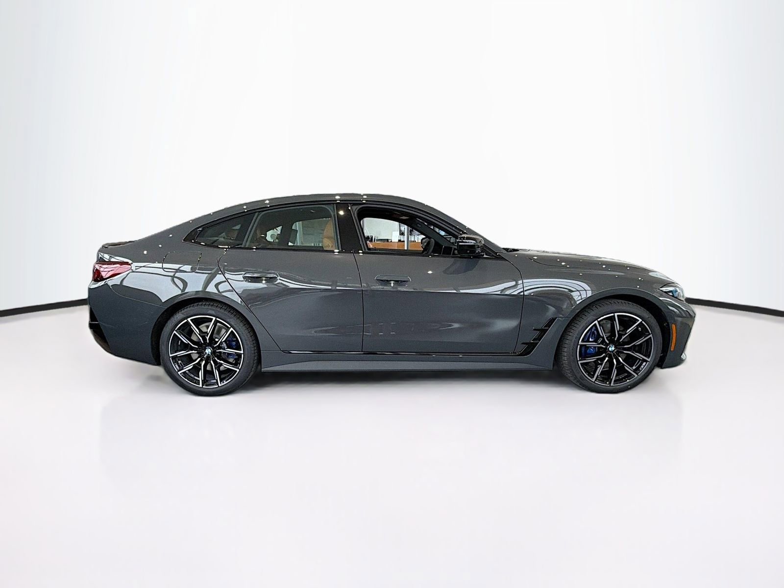 New 2026 BMW 430i xDrive w/ M Sport Package AWD/4WD image 8