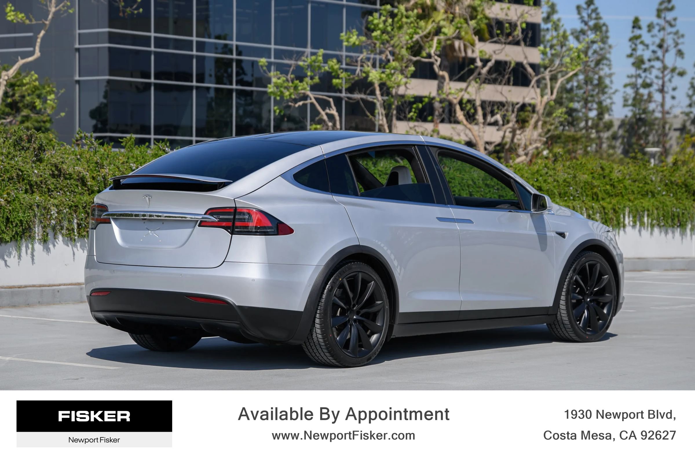 Used 2018 Tesla Model X 75D image 3