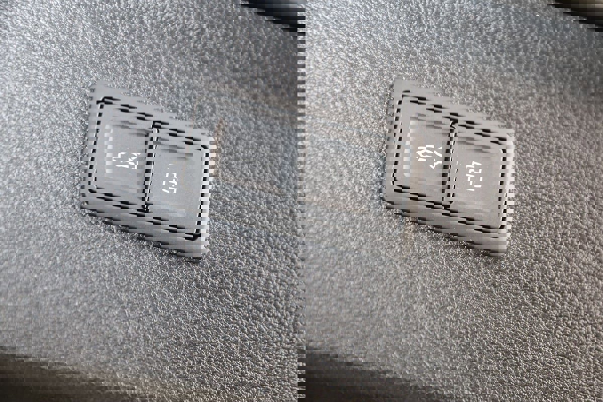 Used 2024 Audi Q5 e Premium Plus w/ Premium Plus Package image 52