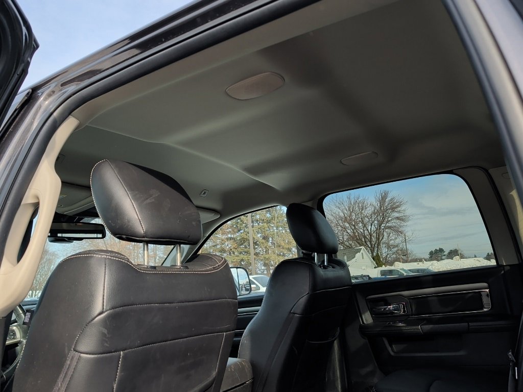 Used 2018 RAM 2500 Laramie w/ Sport Appearance Group image 9