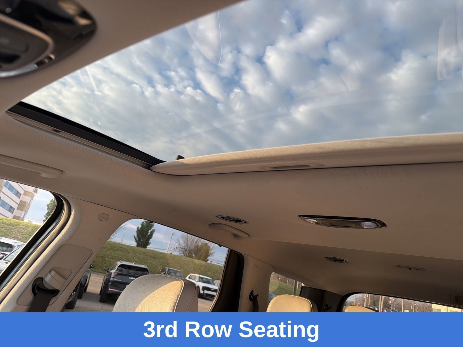 Used 2021 Hyundai Palisade SEL w/ Premium Package image 18