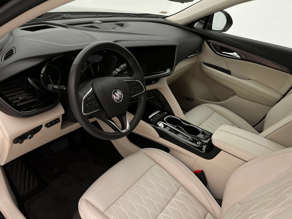 Used 2021 Buick Envision Avenir w/ Technology Package II AWD/4WD image 12